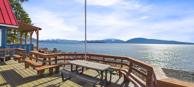 Oceanfront | 6BR w/King Beds & Private Beach
