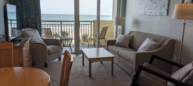 Oceanfront condo - Bay Watch 304
