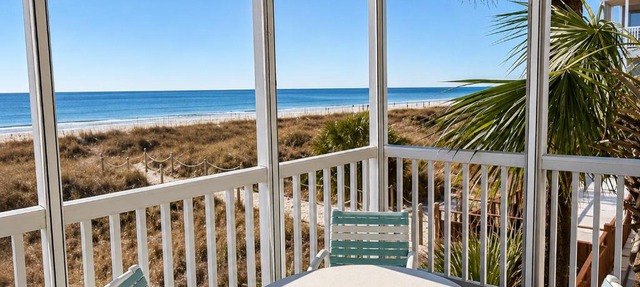 Oceanfront Corner 3BR 1st Floor Easy BeachPool Access Palmwood Villas 110