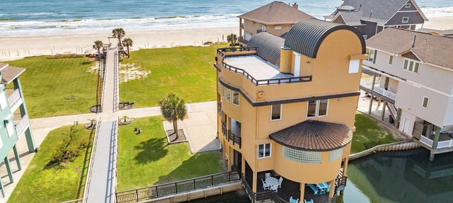 Oceanfront! Elevator, Unobstructed Beach Views!