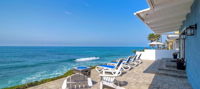 Oceanfront Villa with Private Beach Access, Remodeled Kitchen