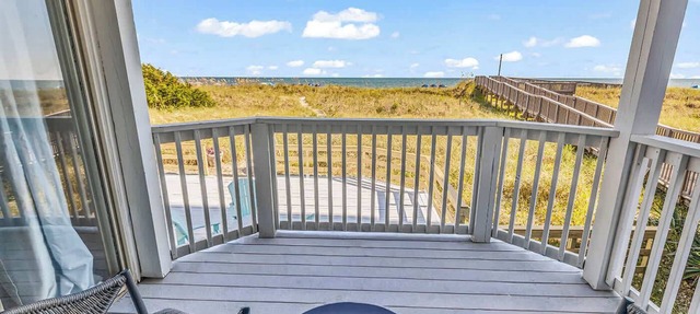 Oceanfront w/Private Balcony Views