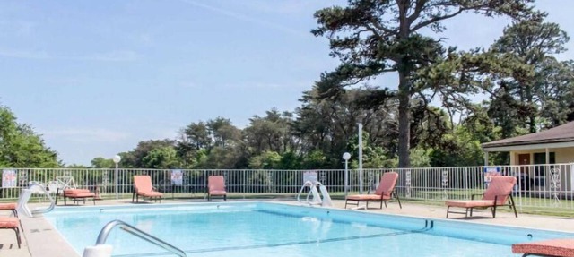 Oceanside Lodge