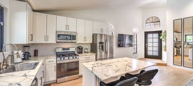 Old Mill | Chic Modern Bungalow in Green Valley!