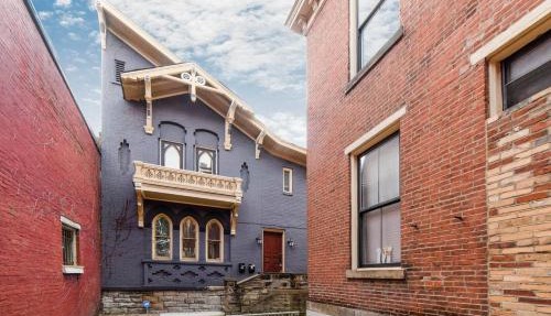 Old Millionaire's Row - Prime Location - Acrisure - PNC Park