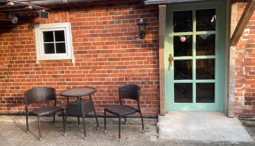 OLD TINY HOUSE Laave Ferienwohnung