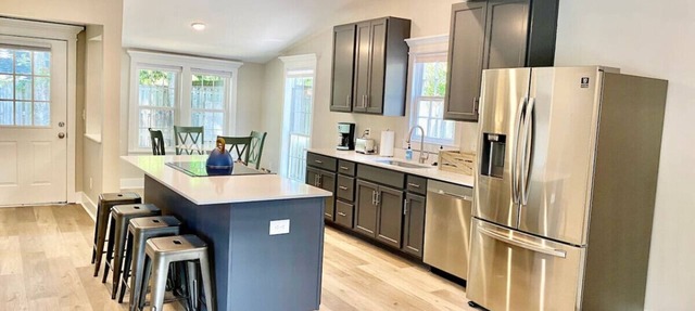 Old Village - Charming - Close to Beach/Downtown