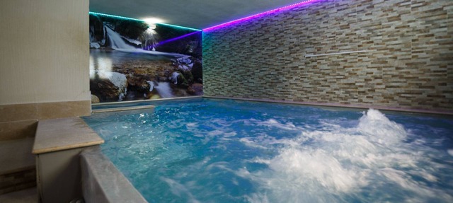 Olympic Regina Hotel