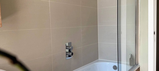 One bed flat five mins from tube, Islington