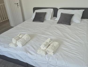 One bed flat in UB5