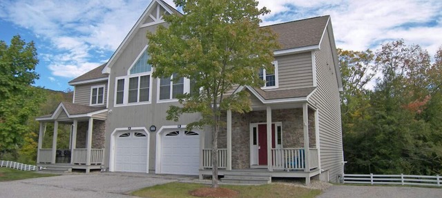 Open concept, 2-level, AC/FP, wood view, deck, swim club. F132B by LRS