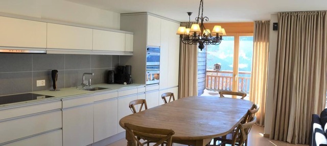 Outside : Modern apartment for 5 people, balcony-terrace, beautiful south view, located at tne entr