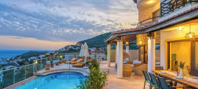 Panorama Villa in Kalkan 5 beds. 4 Bedroomsn
