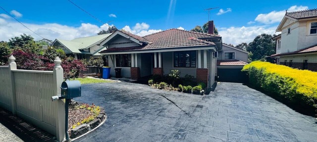 Panoramic Tree view Melbourne city with Mini Golf