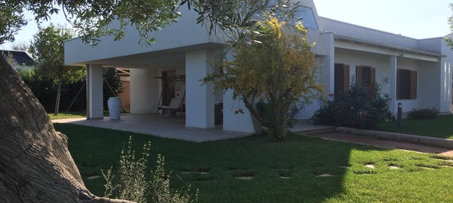 Panoramic villa on coastal stretch north of Polignano a Mare.