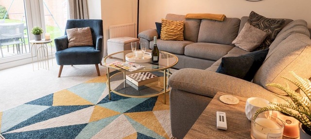Pass the Keys | Spacious family home Sleeps 7 Upton Wirral