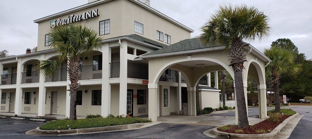 Peach Tree Inn