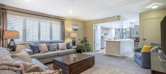 Perfect Condo in Heart of PC, with Pool & Hot Tub!