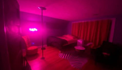 Personal Lounge Experience