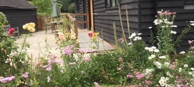 Pet Friendly 2 Bedroom Orchard Cottage near Canterbury