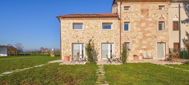 Pet friendly apartment in Longare