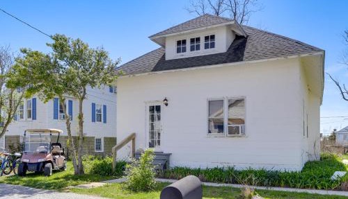 Pet-Friendly Smith Island Cottage w/Golf Cart!