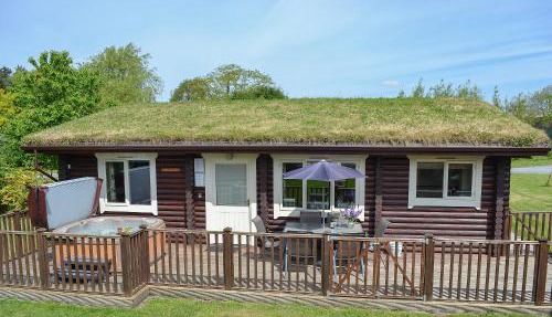 Pheasant Lodge-W43009