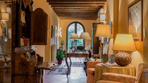 Piazza Nova Guest House