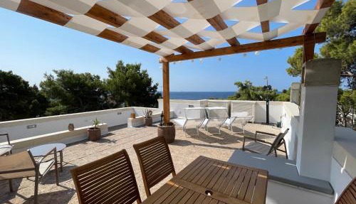 Pinetamare Azur - Panoramic Rooftop villa apartment Porto Selvaggio