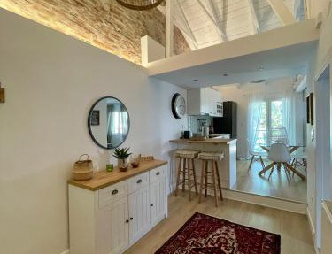 Plane Tree House