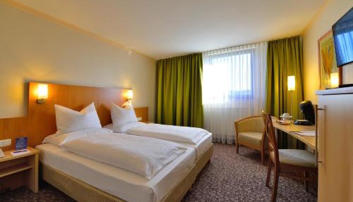 PLAZA INN Leonberg