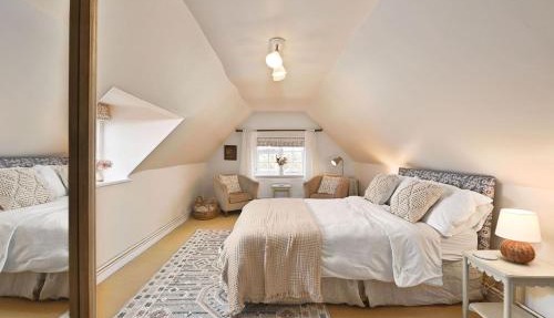 Plum Pudding Stables by Bloom Stays