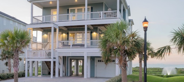 Pointe West Beach Custom Home, Beach to Bay views, PW Pool/Private Beach