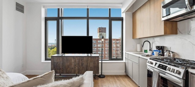 Posh Studio with Luxe Amenities in Prime Location!