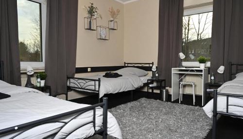 Pott Hostel - Essen Steele