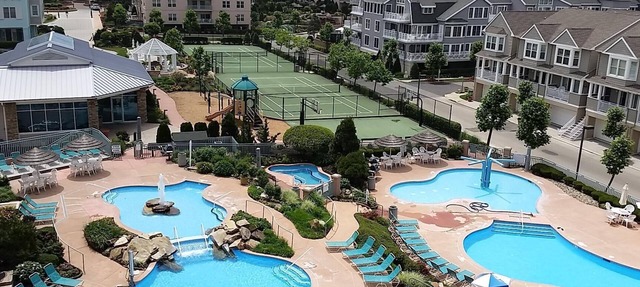 Premier beachfront resort located in the heart of Diamond Beach