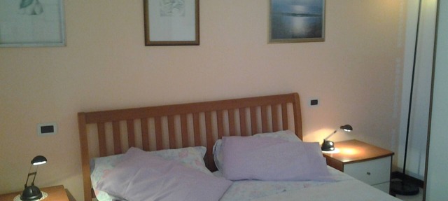 Prestigious and comfortable apartment with swimming pool in Lazise.