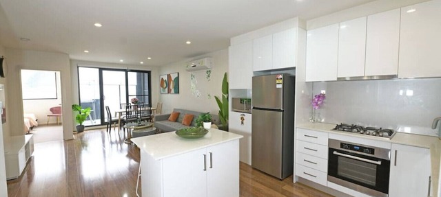 Preston Spacious Apartment fully self-contained Parking Wi-Fi