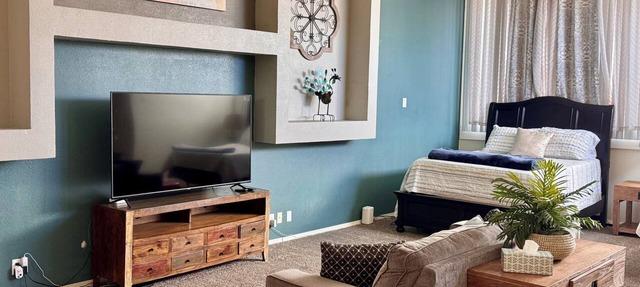 Prickly Pear Suite, Near Old Town