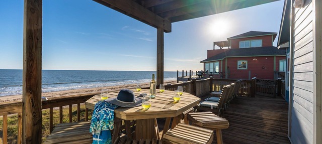 Prime | Beachfront | Private Gazebo | Sleeps 14