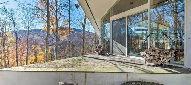 Pristine West Dover Home w/Deck & Mountain Views!