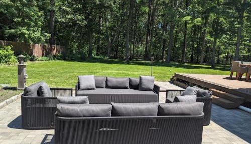 Private and Peaceful 4BD Home