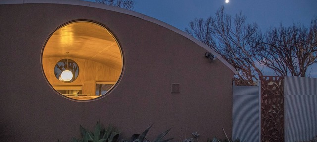 Private Beach Retreat Dome, 2 minutes walk to stunning Snelling Beach