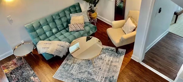 Private Charming 2 bedroom steps from the beach Entire rental unit in Queens, NY