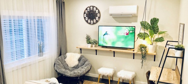 Private & Comfortable Guesthouse close to Portland +AC!