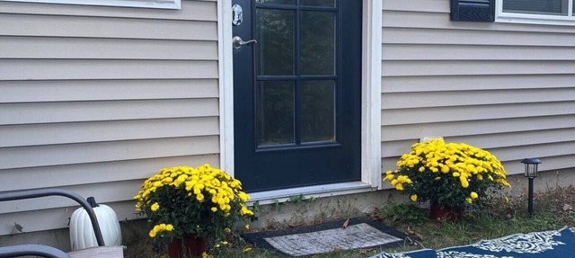 Private Cozy 1-br condo w/high ceilings, WiFi, AC in quiet N. Framingham