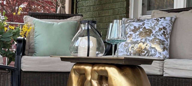 Private Deluxe Studio in trendy neighborhood close to the metro and restaurants.