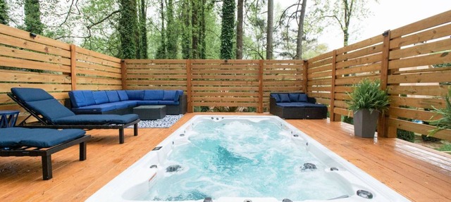 Private hidden Villa with pool spa