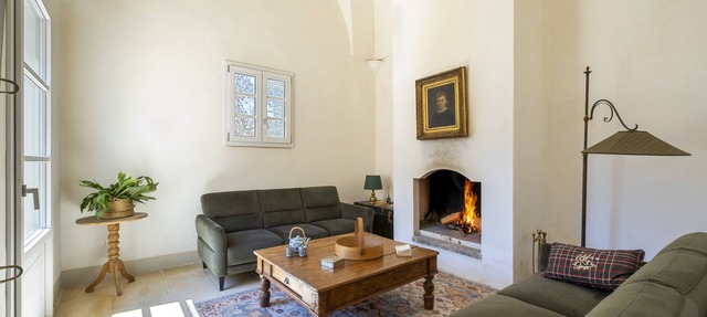 Private Masseria near Lecce: 4 Bedrooms, 5 Bathrooms, Spacious Outdoor Areas