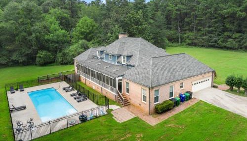 Private Pool Estate Soccer Field Sleeps 16